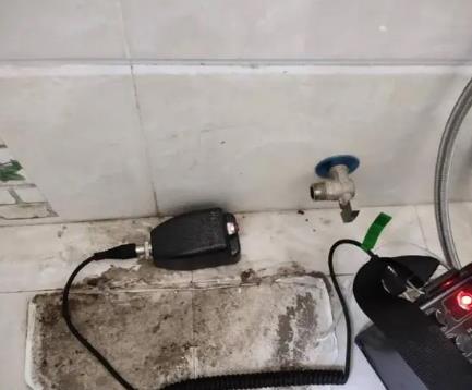 海兴屋顶漏水维修公司分享下卫生间漏水的危害及解决方法