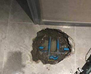 海兴阳台漏水维修公司分享下暖气管道漏水的原因有哪些